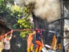 Gudang Elektronik di Bintan Ludes Terbakar, Kerugian Capai Rp300 Juta