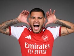 Bruno Guimaraes Resmi Berseragam Arsenal, Arteta Puji Fleksibilitas Sang Gelandang