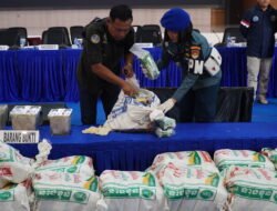 Sinergi Tiga Lembaga, DJBC Pamerkan Hasil Tangkapan 1,3 Ton Narkotika dari Kapal Asing
