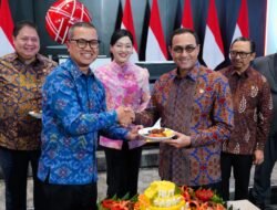 Bursa Efek Luncurkan ETF Emas, Jalan Baru Menggenggam Logam Mulia