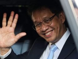 Rp 49,8 Triliun Mengendap: Menkeu Purbaya Minta Restu DPR untuk 30 Program