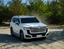 Land Cruiser Hybrid Diserbu, Toyota Kewalahan Penuhi Kuota